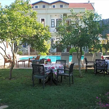 Hotel Sirius Star