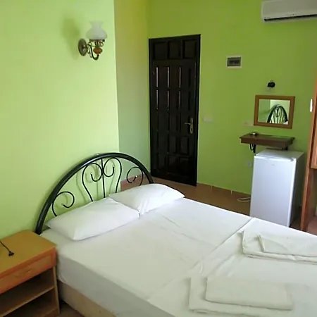 Sirius Star Hotel 3*